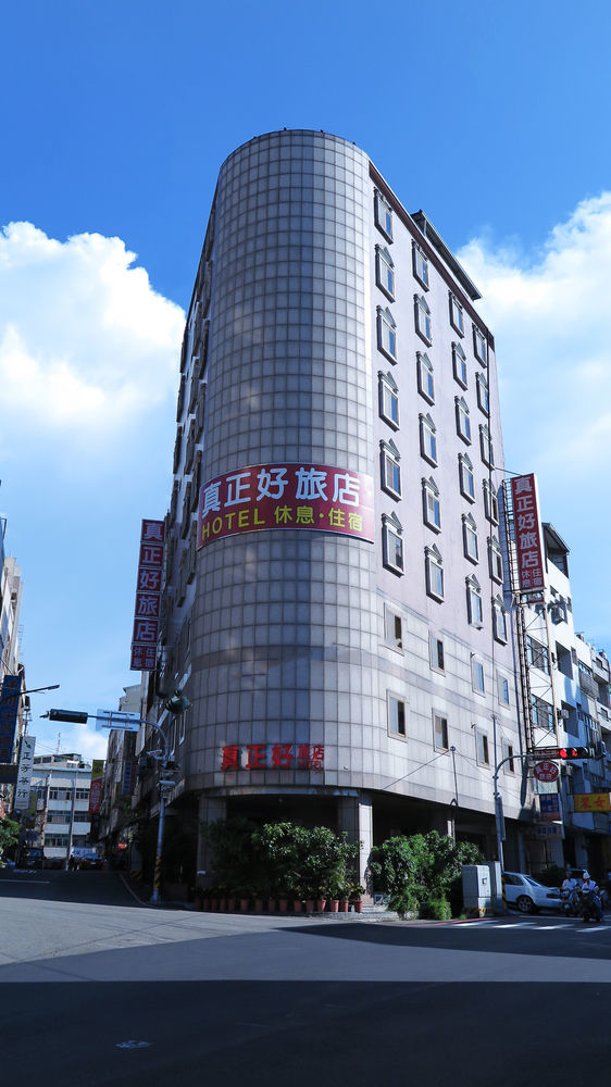 Good Hotel Fengyuan Bagian luar foto