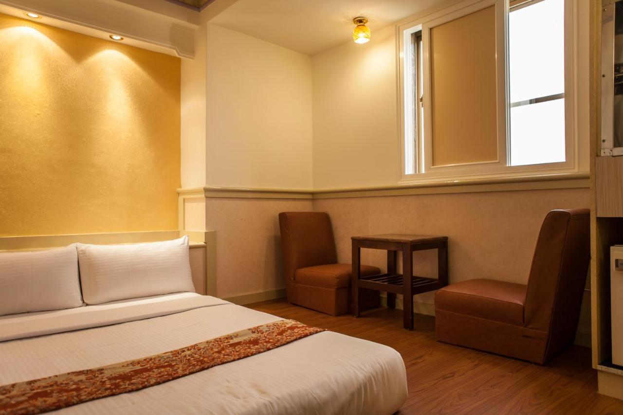 Good Hotel Fengyuan Bagian luar foto